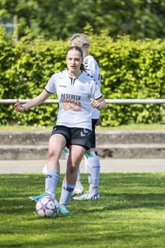 Bild 75 - wBJ SV Henstedt Ulzburg - FSG Oldendorf Itzehoe : Ergebnis: 6:3